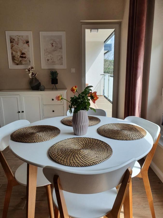 Zamiejska Modern Apartments Nowy Apartamentowiec Winda Słupsk Eksteriør bilde