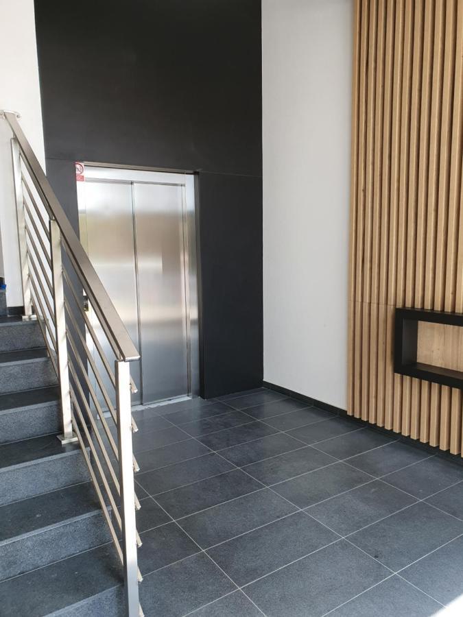 Zamiejska Modern Apartments Nowy Apartamentowiec Winda Słupsk Eksteriør bilde